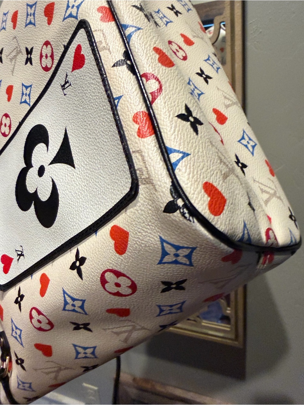 Louis Vuitton Game On Neverfull - Picture 5 of 12